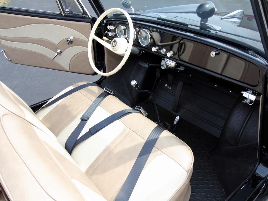 Интерьер Amphicar 770 Convertible 1961 года  (WW) (фото 21 из 32)